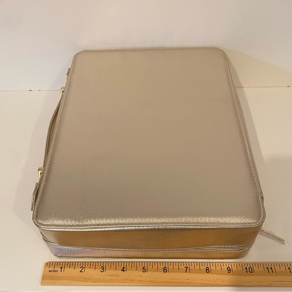 NWOT Lancome Gold Cosmetic Case - Picture 5 of 6